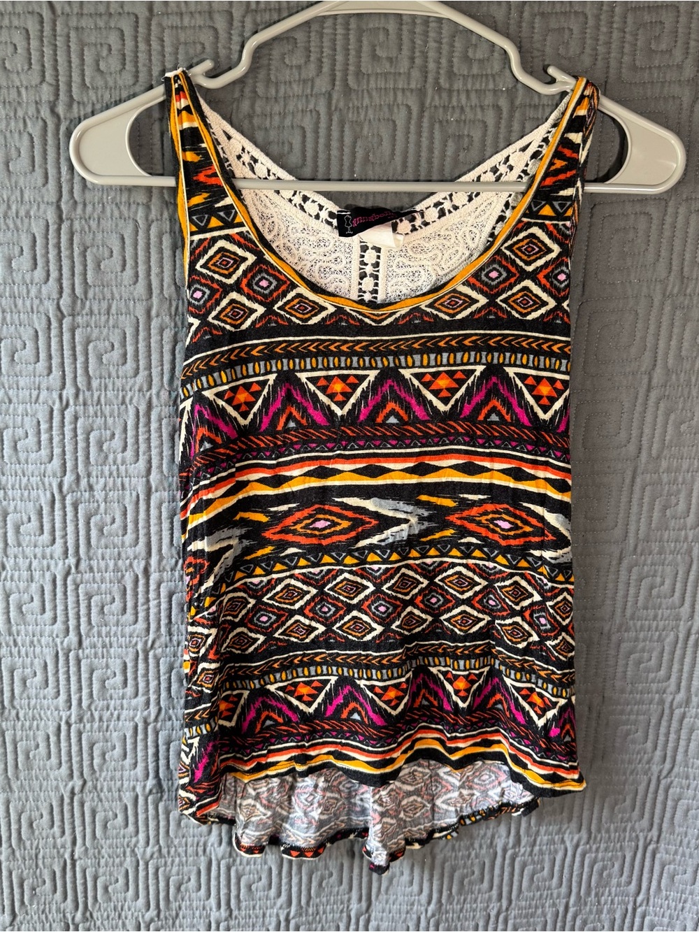 Annabelle Blouse Women’s Medium Vintage Aztec Print Multicolor Tank Knit